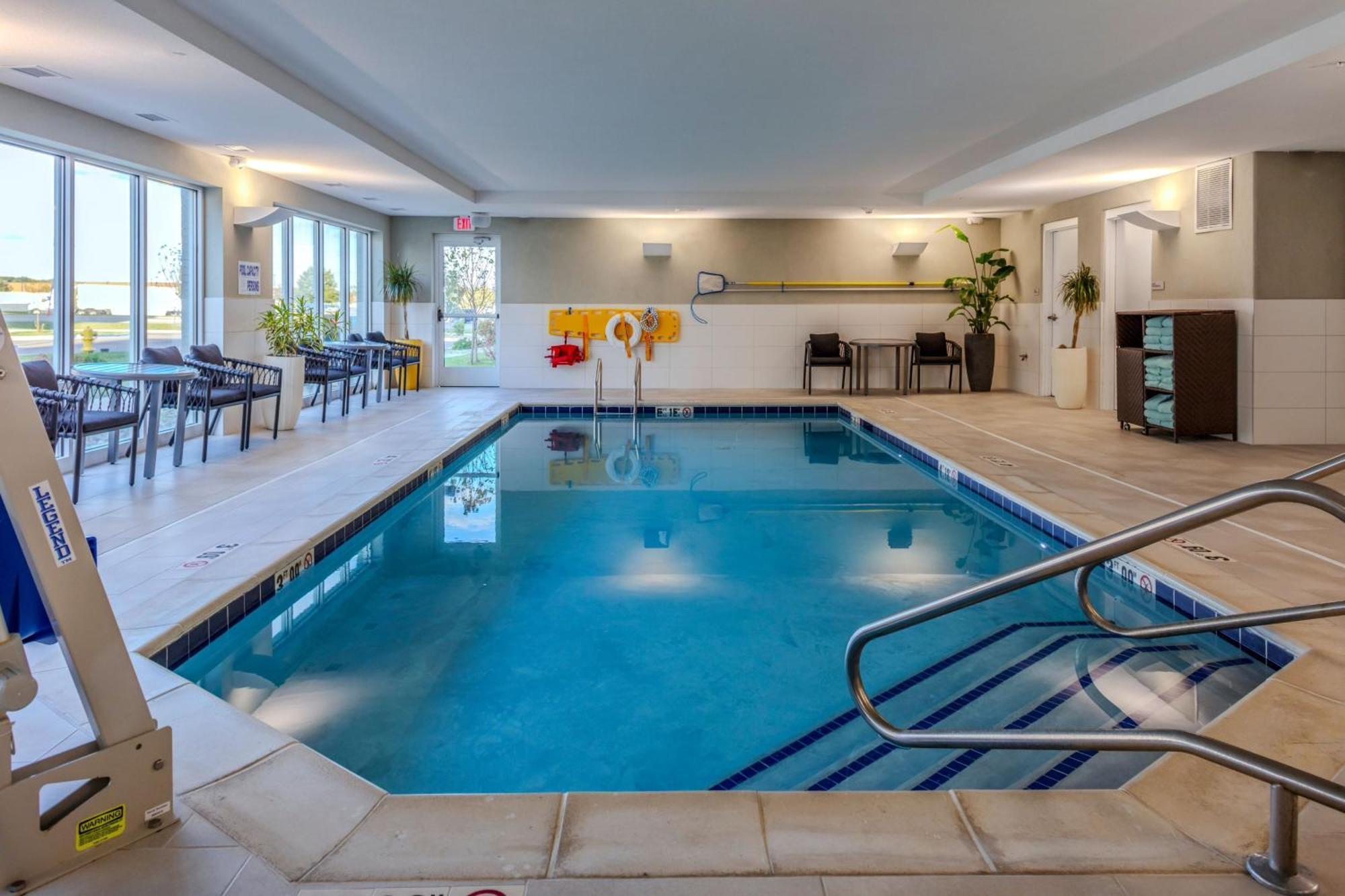 Towneplace Suites By Marriott Chesterfield Εξωτερικό φωτογραφία